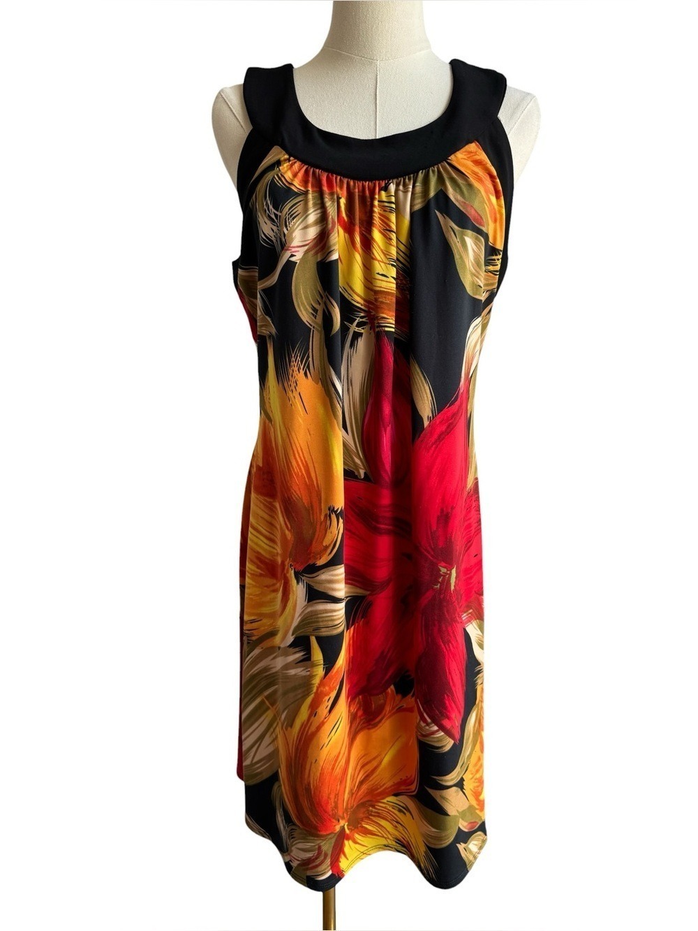 Jessica Tropical Stretch Shift Dress Sz M/L Red Orange Floral Knee Length